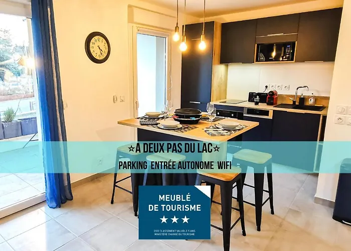 A 2 PAS DU LAC - WIFI - Garage - Netflix - Disney+ - Lac