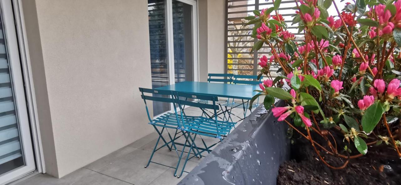 Apartment A 2 Pas Du - Wifi - Garage - Netflix - Disney+ -